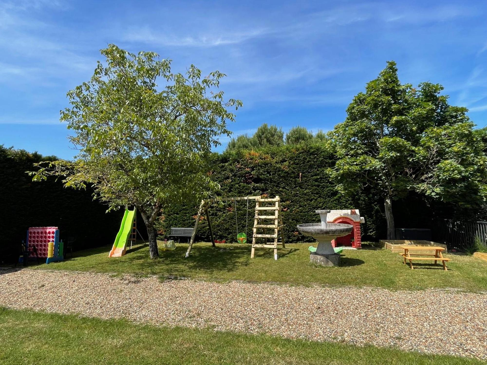 Le Clos Des Trois Provinces, Zoo De Beauval 谢尔河畔努瓦耶 外观 照片